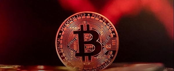 GBTC套利游戏：ETF转型背后的财富密码