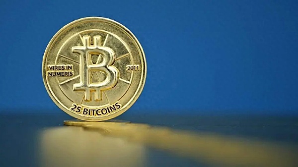 NFT市场周报：从Mocaverse融资到OKX登顶，这些热点不容错过